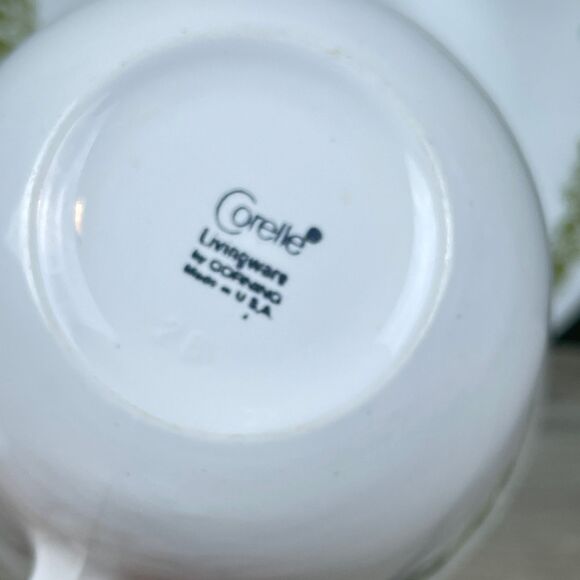 Vintage Corelle Spring Blossom Teacup And Saucer Crazy Daisy Green Flowers - Picture 7 of 8